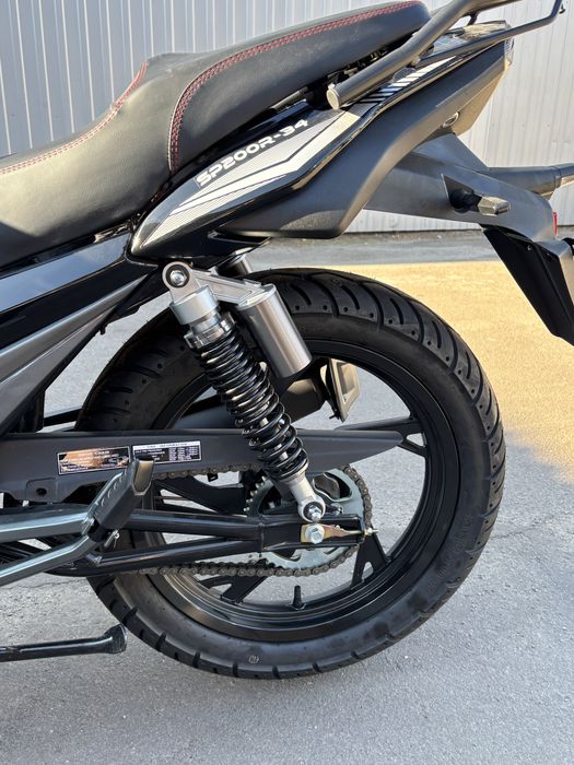 Мотоцикл SPARK SP200R-34