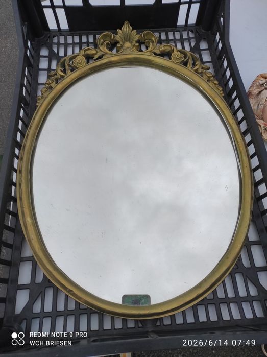 Duże lustro z mosiądzu z tat 70-tych.