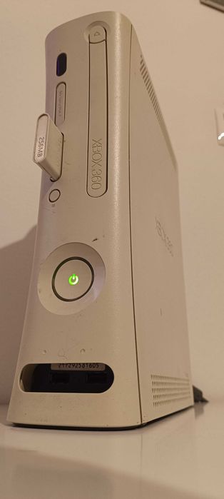 Xbox 360, kinect, gry Minecraft, PES16. Nowa cena.