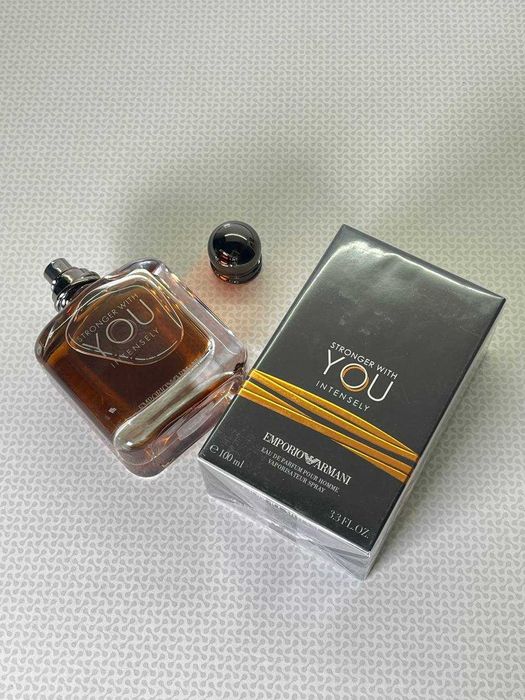 Парфуми Giorgio Armani Stronger With You Intensely