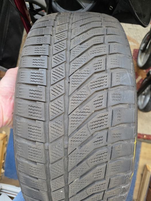 Opony zimowe marki Falken Eurowinter HS02 Pro