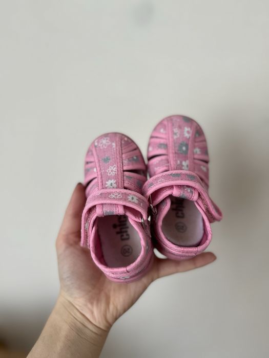Туфлі, капці дитячі 20 розмір, Chicco