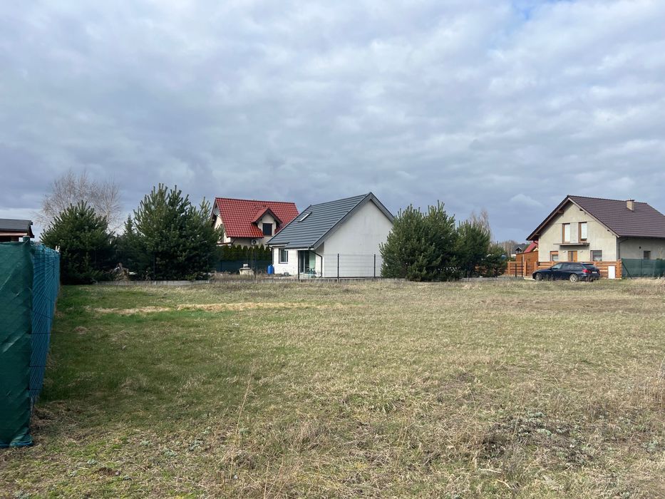 Działka budowlana - More