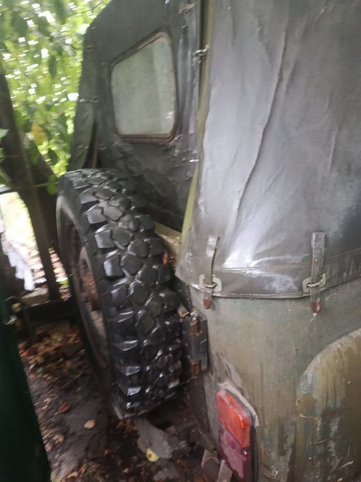 уаз на полном боевом