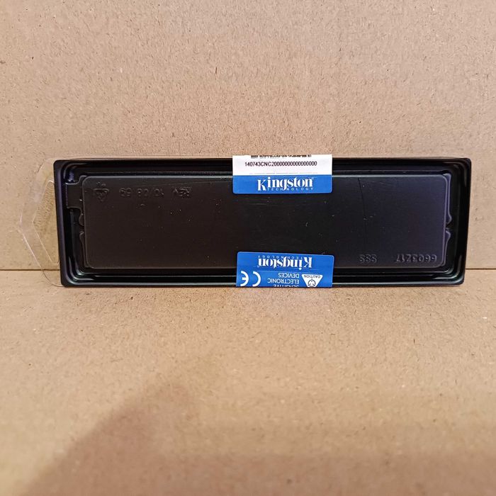 Оперативна пам`ять Kingston DDR3-1600 4 GB PC3-12800 ( KVR16N11/4 )