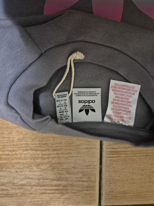 Dziewczęca bluza Adidas rozm.152 cm