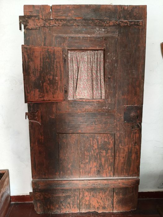 Porta Antiga rústica