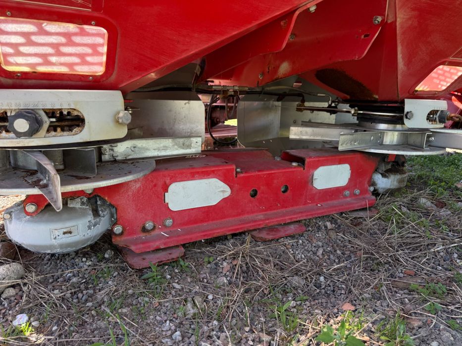 Rozsiewacz nawozu Kverneland EXACTA HL 1500l