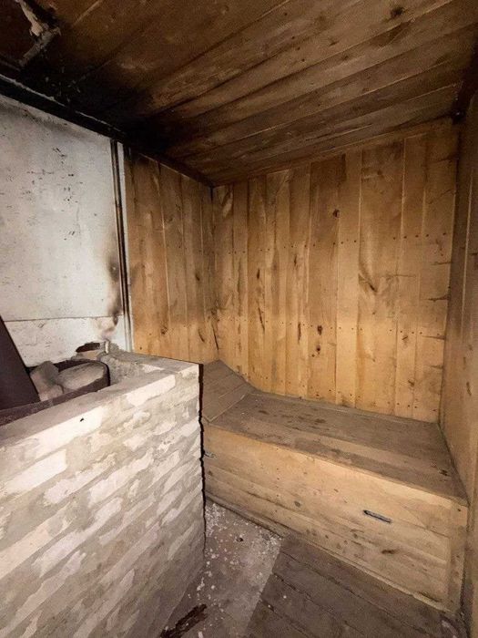Продаж будинку у Кременці