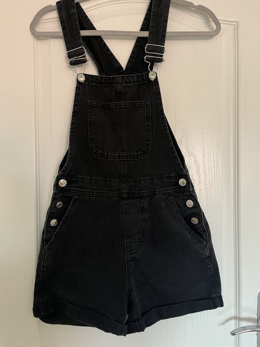 Ogrodniczki krótkie spodenki r.32