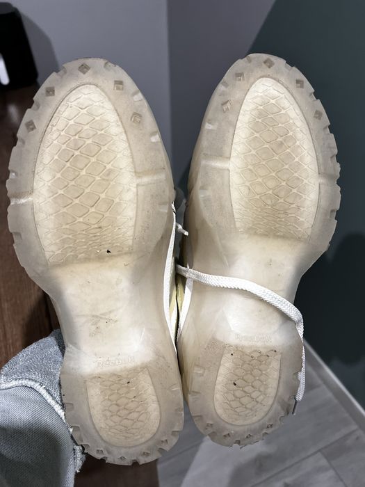 Кросівки колаборація Reebok & CardiB 38 розмір