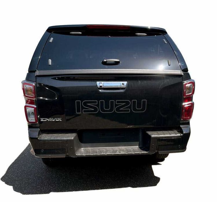 Zabudowa paki Hardtop Isuzu D-Max 2020+ Boki Pełne