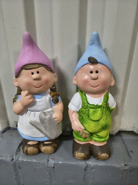 Figurki ceramiczne dzieci skrzaty dom ogród taras