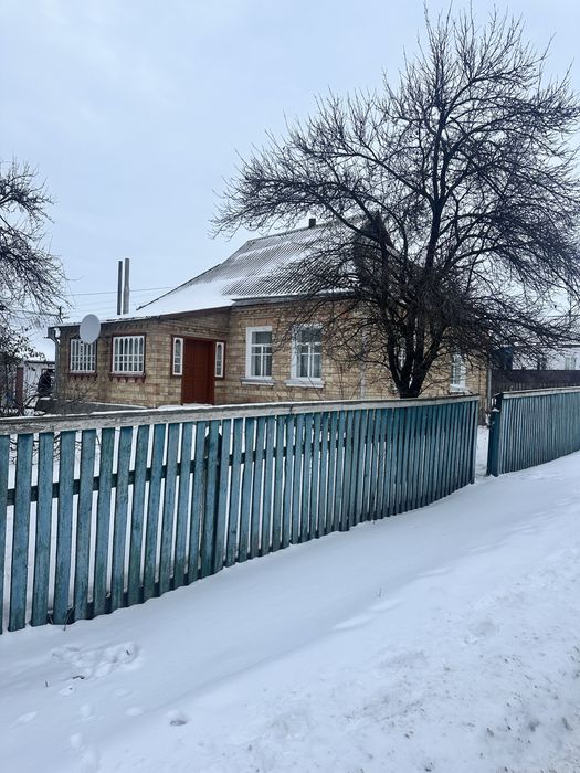 Продаж будинку в м. Миронівка.