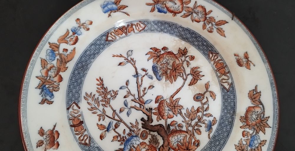 Prato Maastricht Século XIX