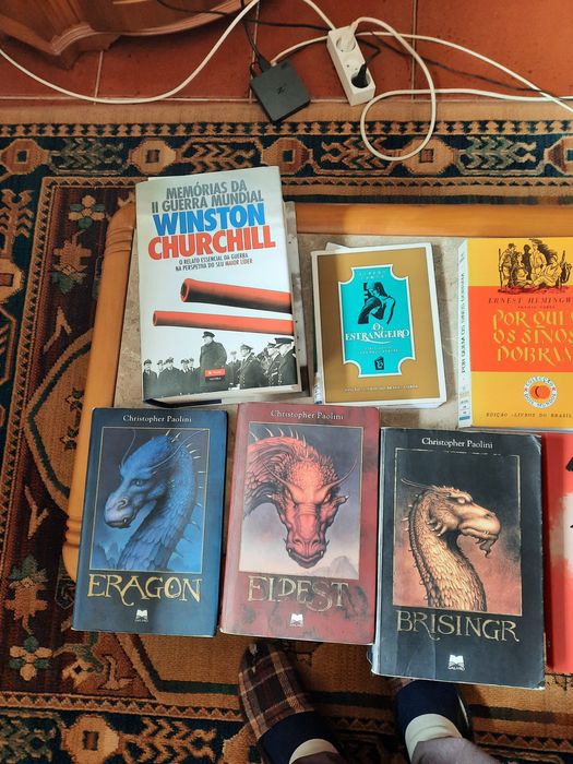 Livros novos e semi novos