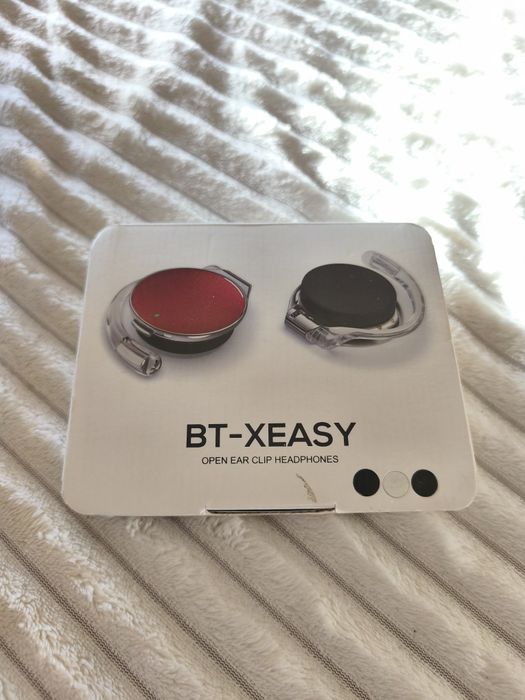 Słuchawki bezprzewodowe z klipsem na ucho marki Micool, model BT-X Eas