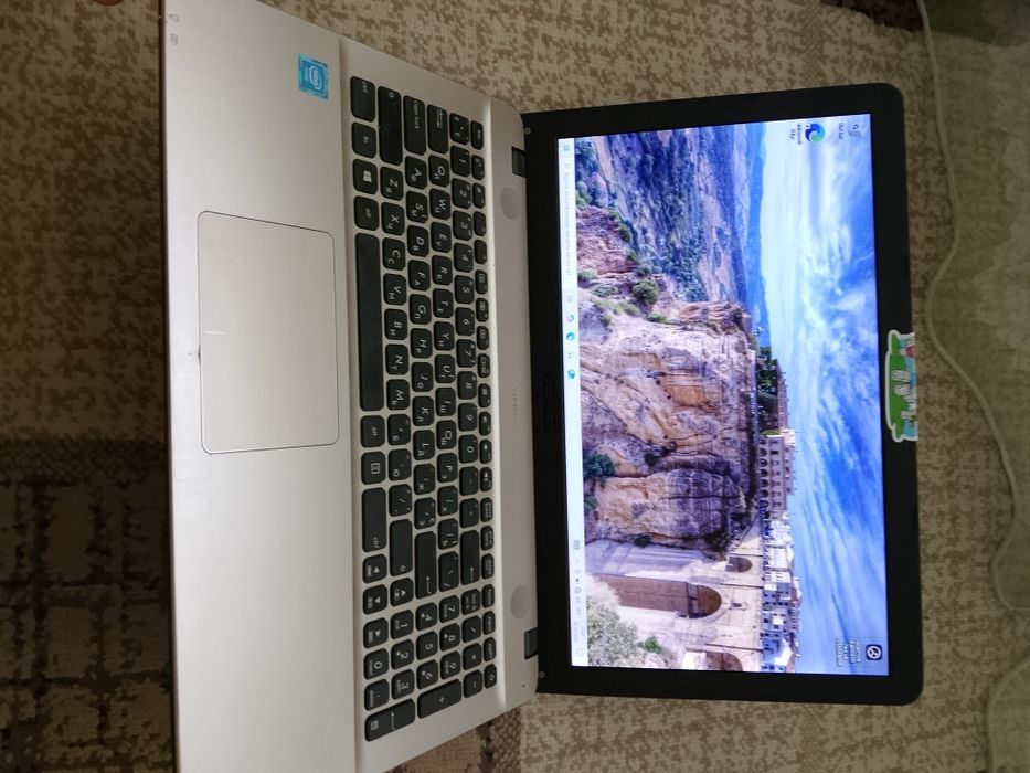 Ноутбук Асус ASUS R541S