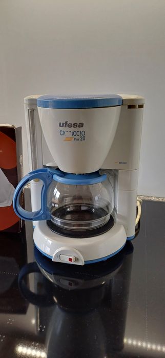 Maquina de cafe cafeteira elétrica UFESA carpacio plus 20 impecável