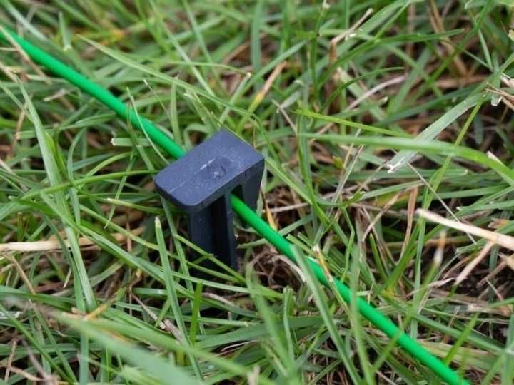 Szpilki do przewodu ograniczającego 100szt.