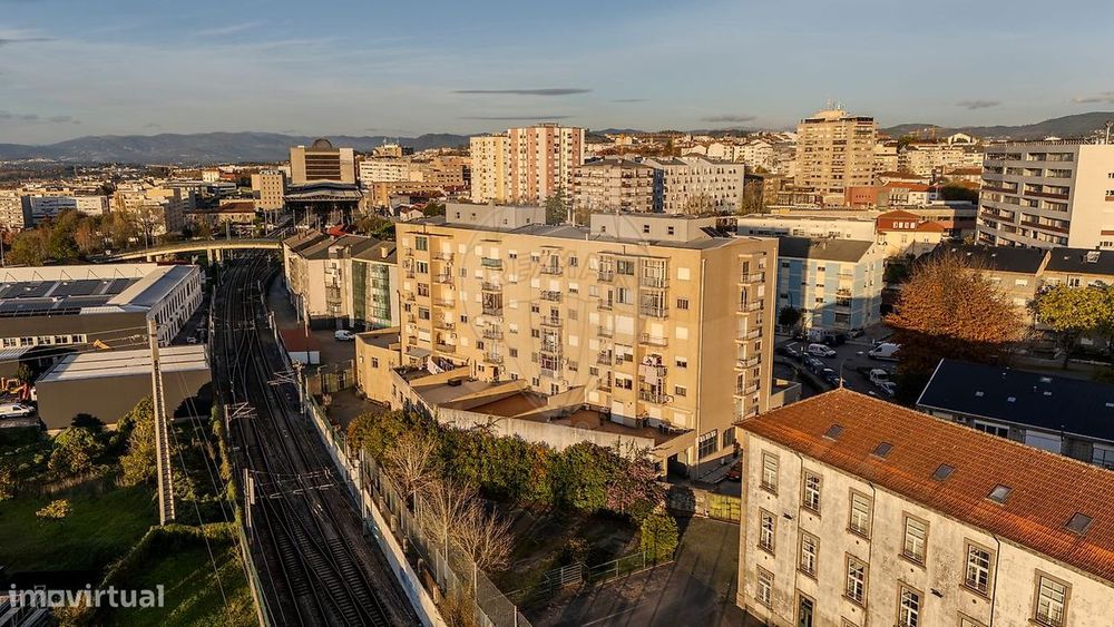 Apartamento T3 para venda — Braga (Maximinos, Sé E Cividade), Braga