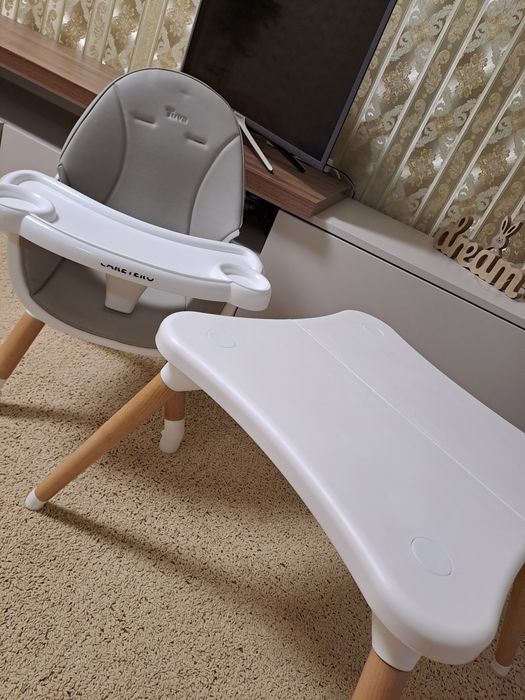 Стільчик для годування 2 в 1 Caretero Tuva