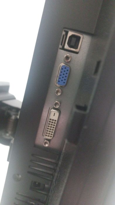 Monitor Dell sem garantia