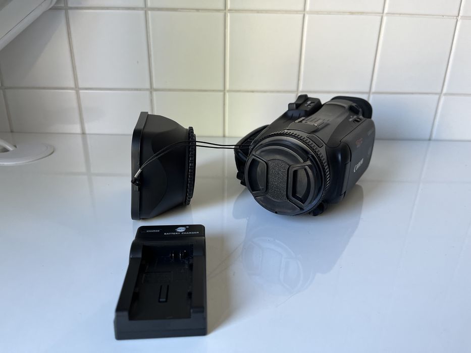 Canon Legria HF G70 – Excelente Estado