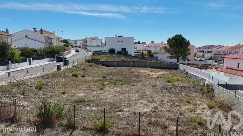Terreno em Rio Maior de 240,00 m2