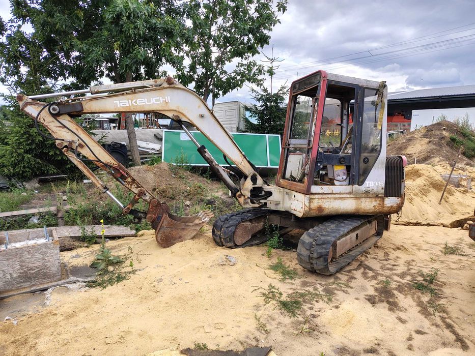 Minikoparka koparka Takeuchi 4.5t ładowarka Ostrówek