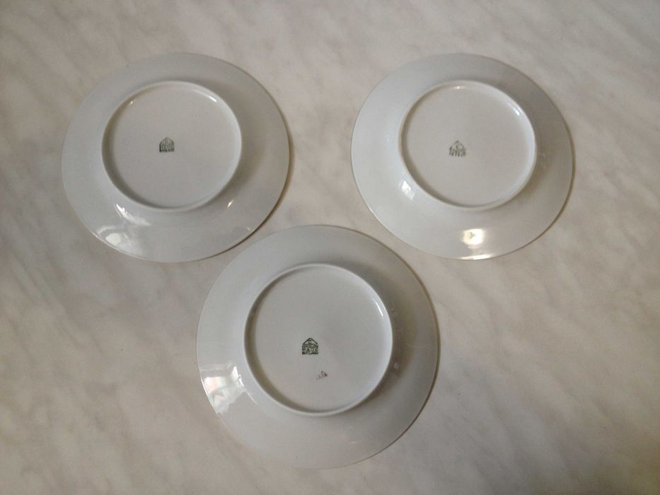 Talerzyki deserowe Ćmielów PRL 3 sztuki