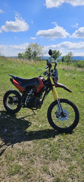 Kaya KXD312 2025 рік, 3000 км  на реєстрації
Продам Kaya KXD312 2025 року випуску.
Пробіг лише 3000 км. Мотоцикл на реєстрації, докуме