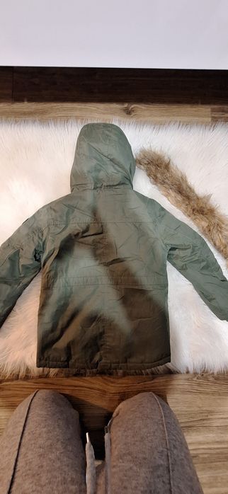 Kurtka zimowa Palomino C&A z kapturem 128cm jak nowa