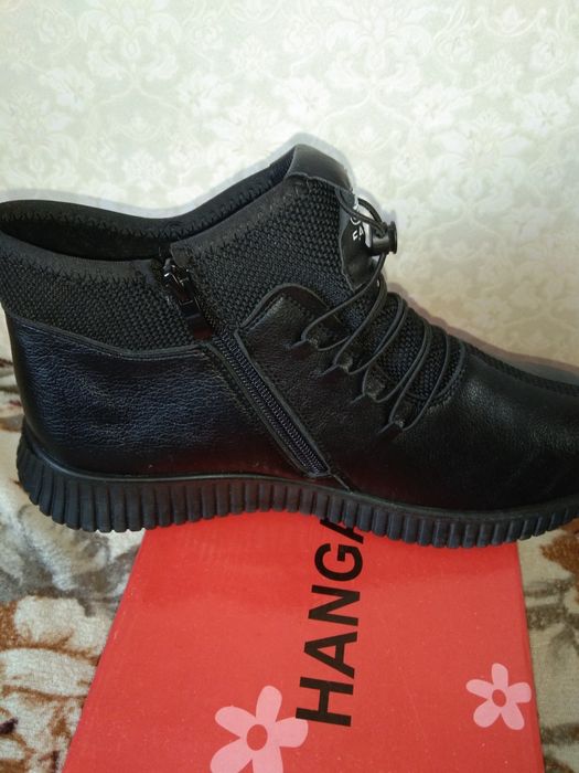 Ботинки новые  женские