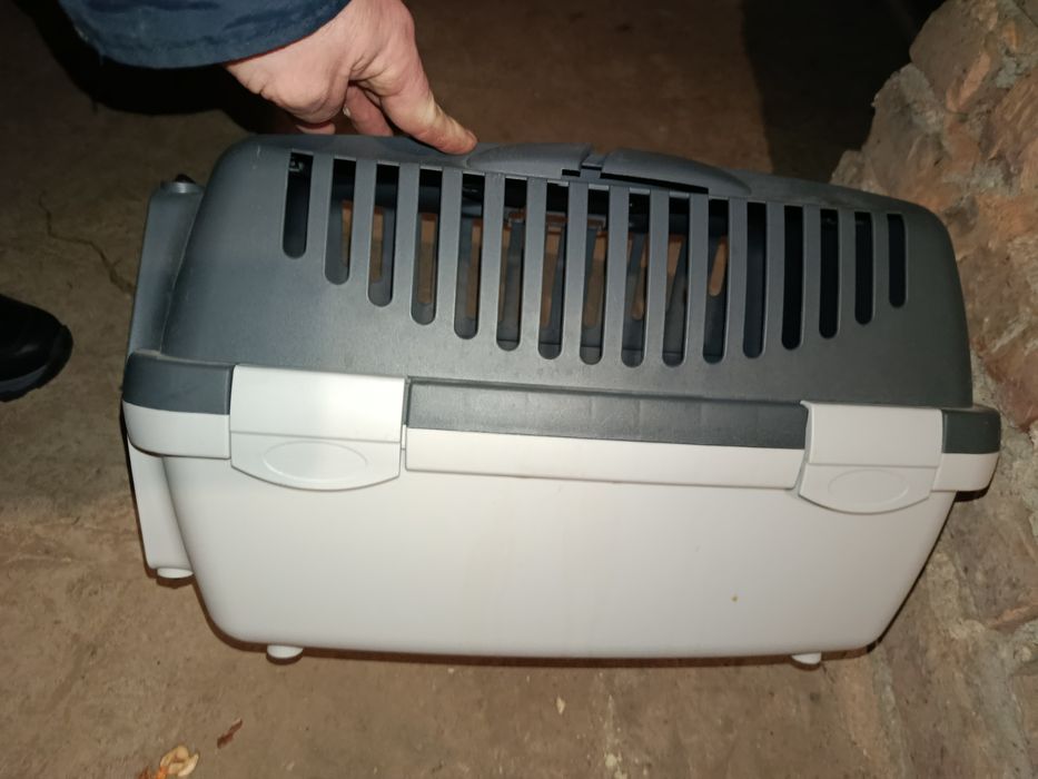 Переноска для тварин