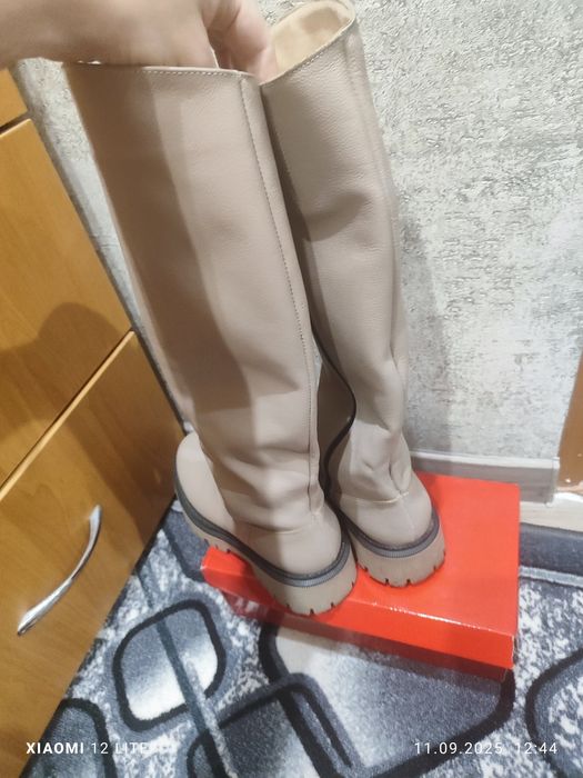 Продам сапожки труби натуральна шкіра розмір 39 на устілку 25см - 25,5