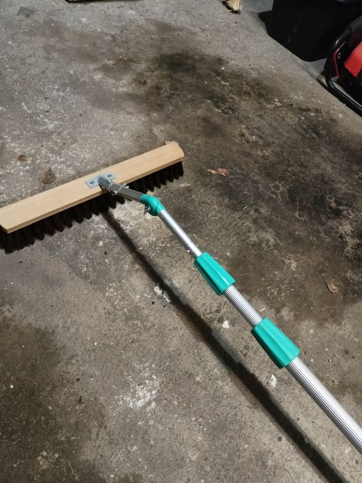 Sprzedam kij teleskopowy  do odśnieżania fotovoltaiki  11 m