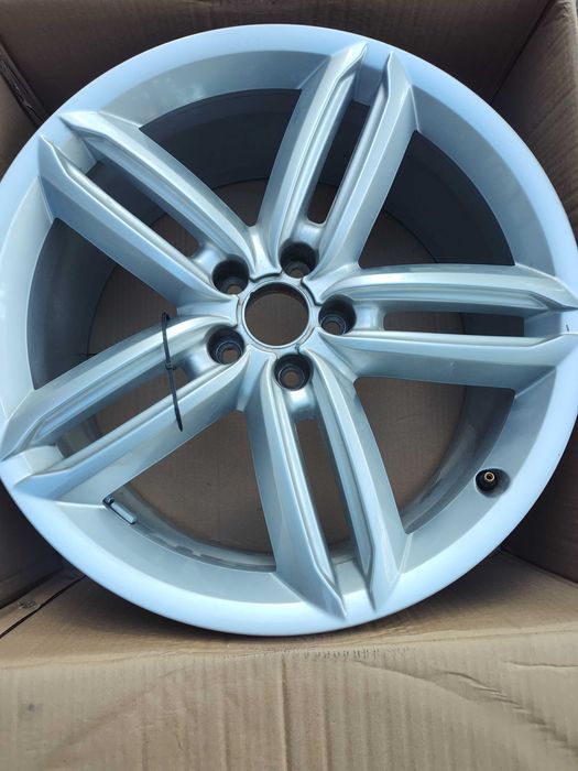 2 диска Audi A6 R20