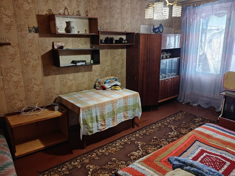 1-к квартира, можно под бизнес, красная линия.