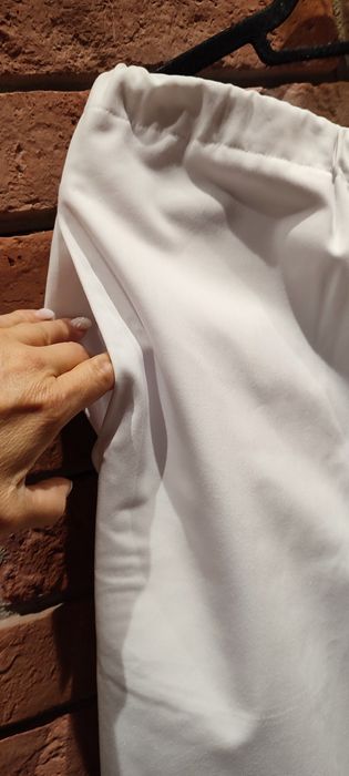 Białe spodnie medyczne damskie roz XXL