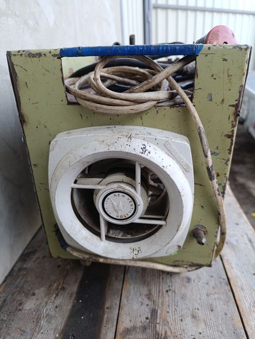 Продам напіватомат