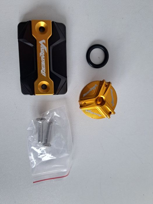 Korek , pokrywa pompy hamulcowej Honda Varadero 125