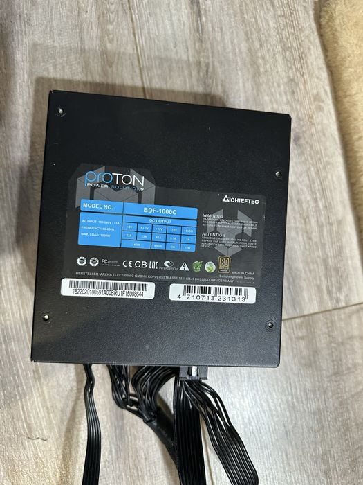 Блок питания chieftec proton 1000w
