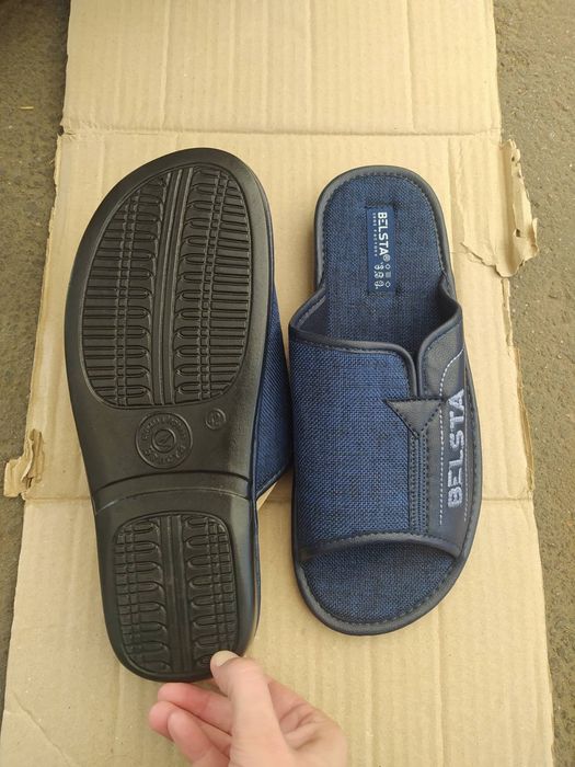 Продам с синей стелькой.350 грн.