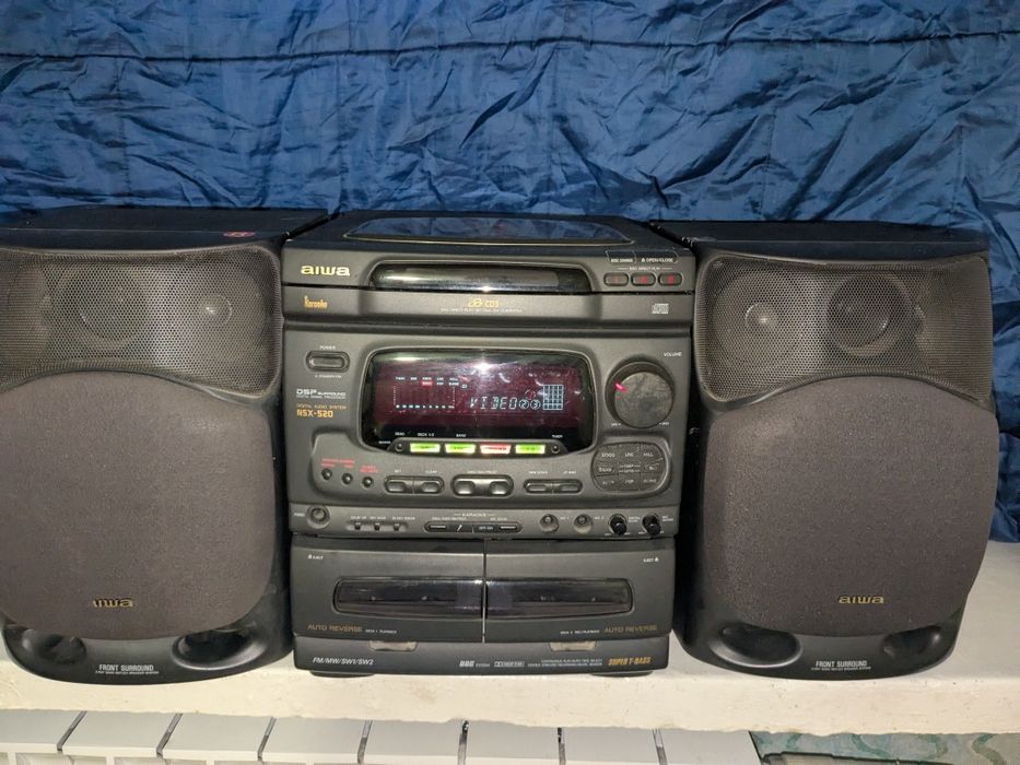 Музыкальный центр Aiwa NSX-520