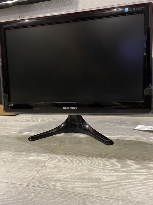 Монитор Samsung BX2235