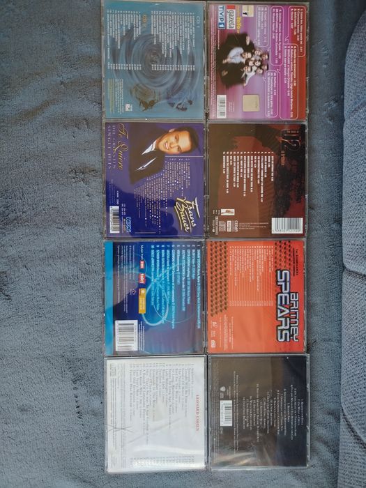 8 płyt CD oryginalne dobry stan