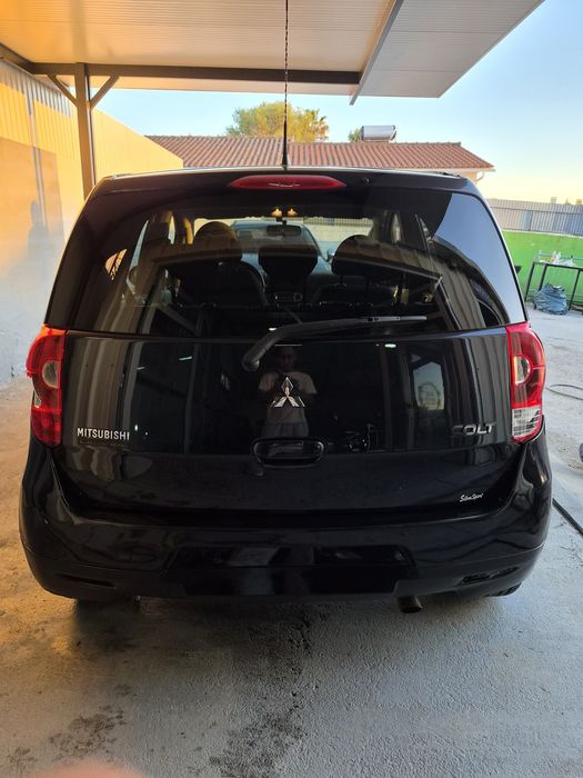 MITSUBISHI COLT 2009 140.000 km