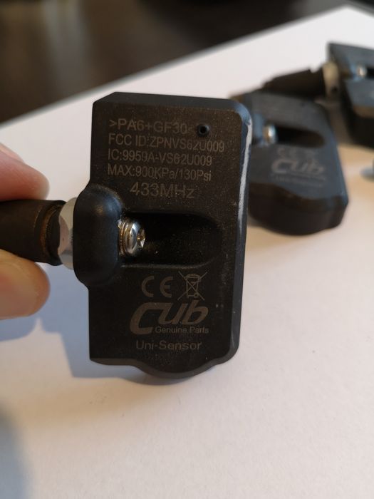 Czujniki ciśnienia opon UniSensor CUB 4szt. TPMS