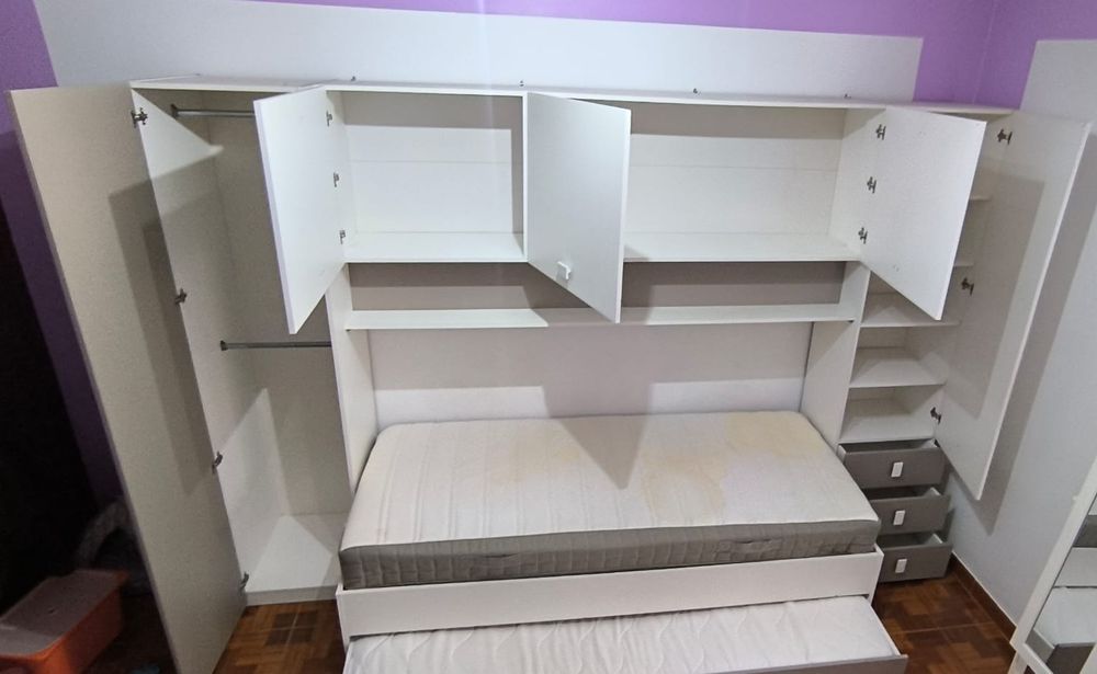 Cama de Solteiro + Armários